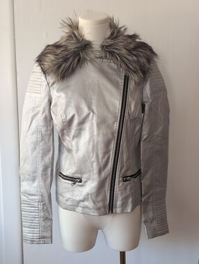 a.n.a Metallic Silver Moto Jacket with Faux-Fur Collar Size Small